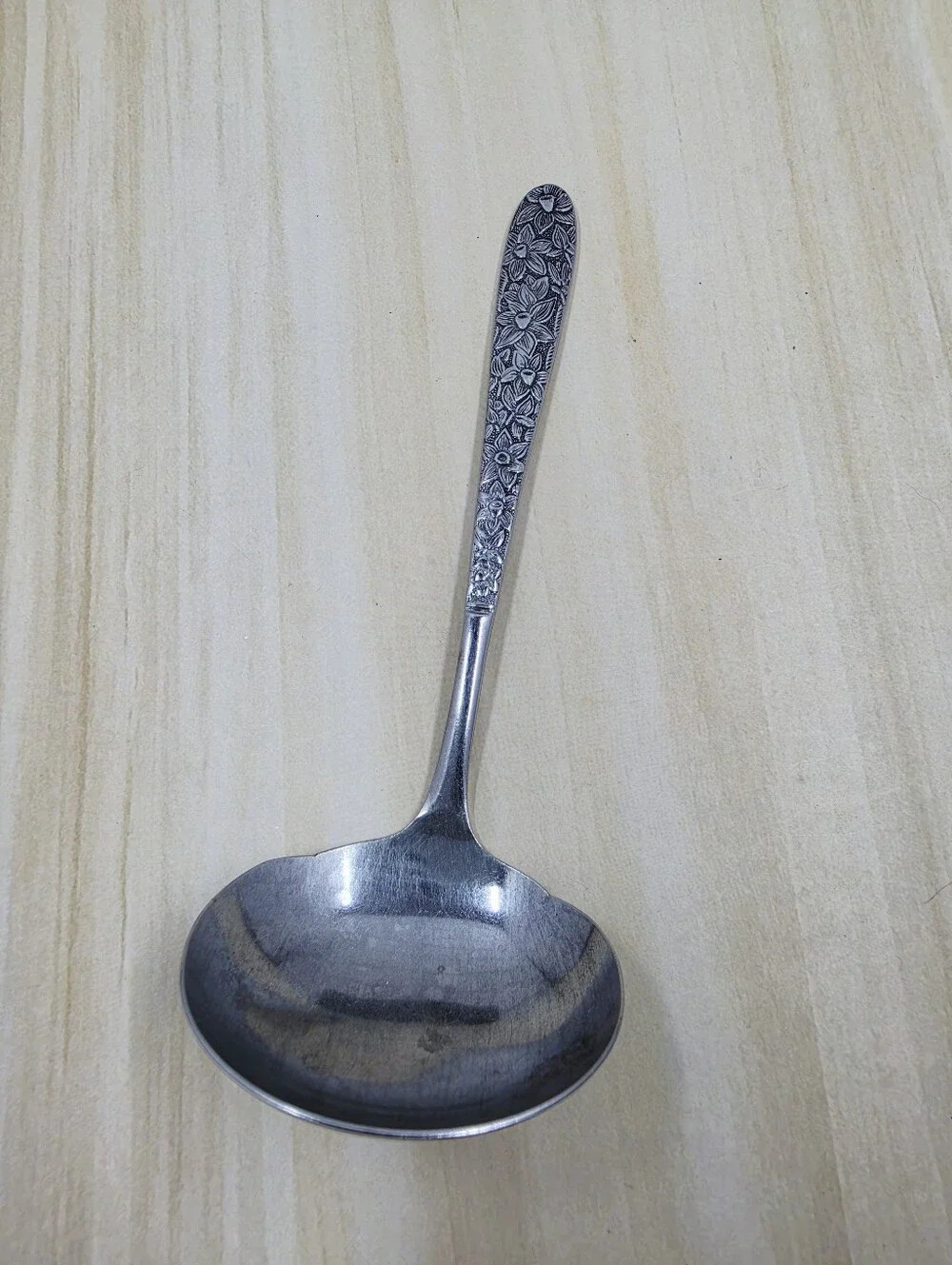 National Silver Narcissus Pattern Stainless Steel 22 Pieces Flatware Korea